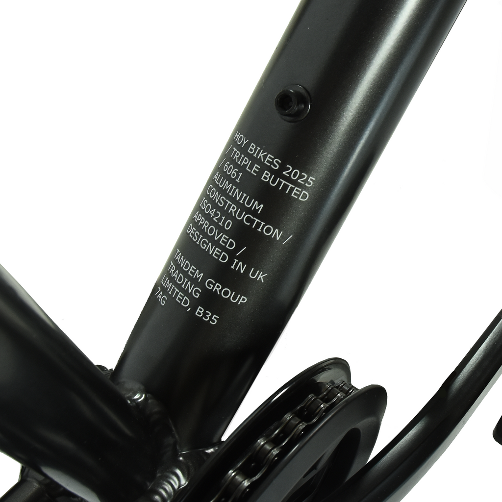 HOY Pentland 24" ( PRE - ORDER SEPTEMBER DELIVERY )